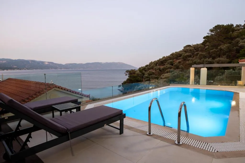 Two Bedroom House pool