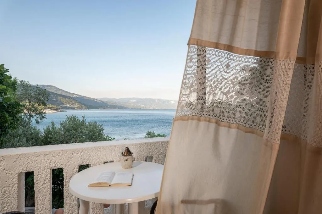 studio apartment 42m2 balcony